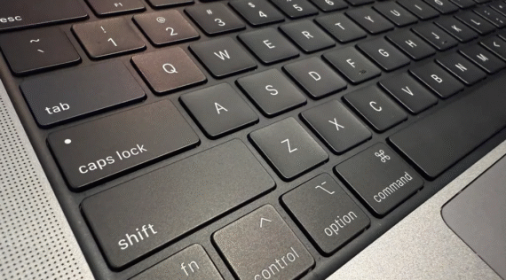 MacBook 鍵盤維修|鍵盤沒反應、打字亂跳、進水?光華金日鑫教你4大成因與完整解決指南